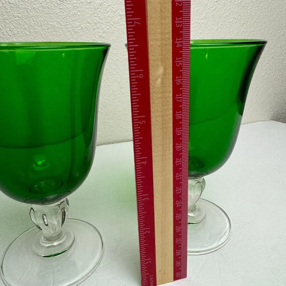 Vintage 2pc Green Glasses 6.5
